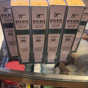 it Cosmetics Bye Bye Foundation  Full Coverage Moisturizer 1 oz.